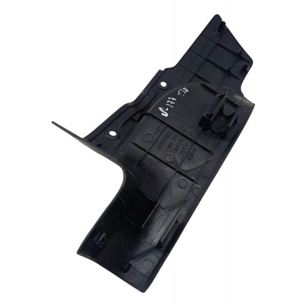 Soleira Porta Traseira Direita  Mitsubishi Outlander 2010