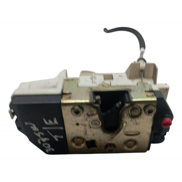 Fechadura Porta Traseira Esquerda Peugeot 307 Sw 2.0 2009 10