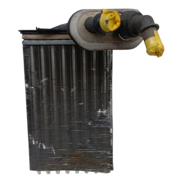 Radiador Ar Quente Volkswagen Gol 1.6 2002 2003 Detalhe