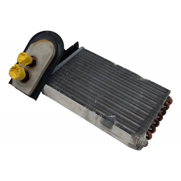 Radiador Ar Quente Volkswagen Golf G4 2004 2005 Detalhe