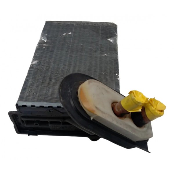 Radiador Ar Quente Volkswagen Golf G4 2004 2005 Detalhe