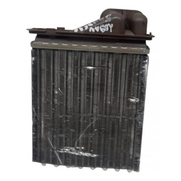 Radiador Ar Quente Renault Logan 1.0 2017 2018 2019 Detalhe