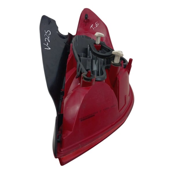 Lanterna Traseira Esquerda Peugeot 308 2.0 2013 2014 2015 Esquerdo/motorista