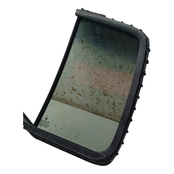 Vidro Fixo Traseiro Direito Renault Clio 1.0 2005 2006 2007