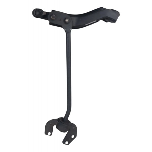 Braço Morcego Dianteira Direita Gm Celta 2003 2004 Detalhe