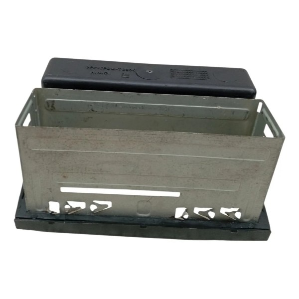 Moldura Porta Objetos Radio Chevrolet Corsa Sedan 2008