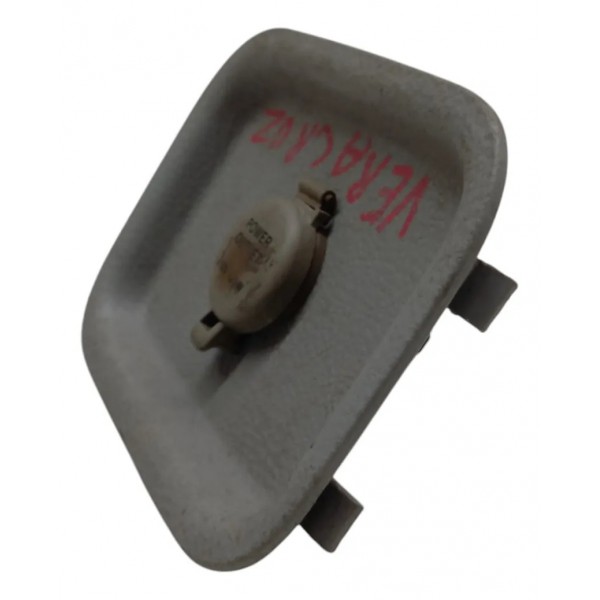 Tomada 12v Hyundai Vera Cruz  Com Detalhe