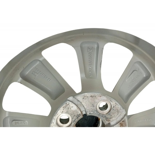Roda Liga Leve Aro 16 Original Chevrolet Onix 2020 Detalhe Prateado