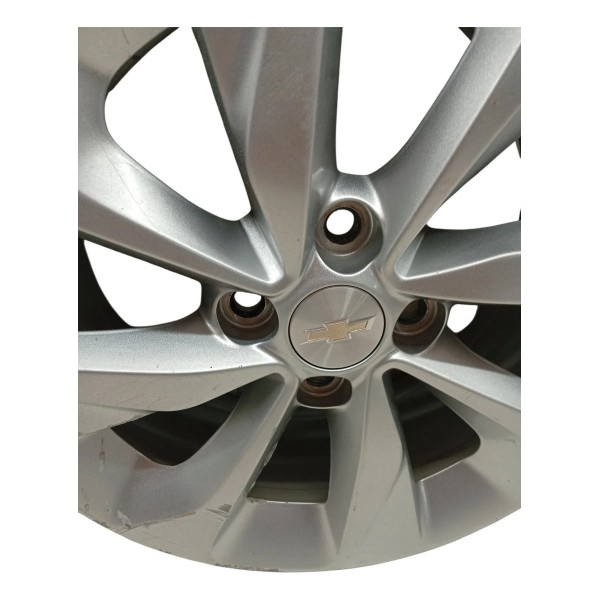 Roda Liga Leve Aro 16 Original Chevrolet Onix 2020 Detalhe Prateado
