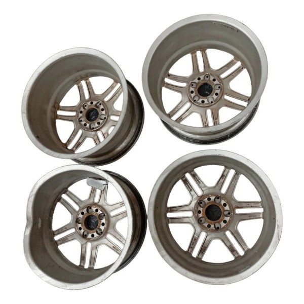 Jogo Roda C200 2010 Aro17 A2044014502 Detalhe Prateado