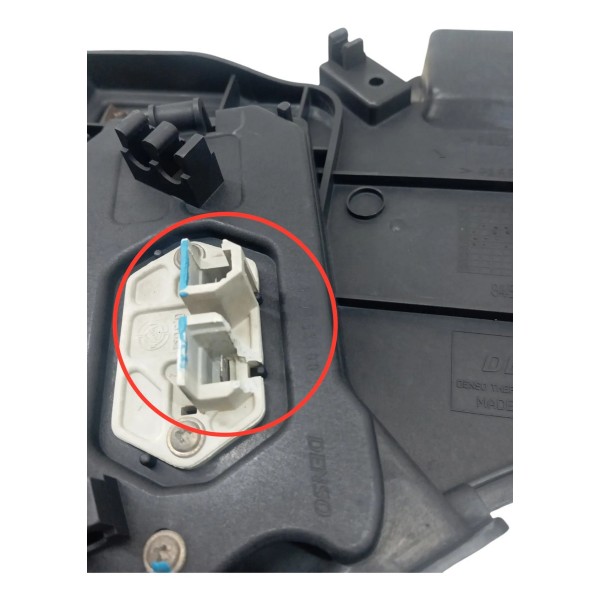 Defletor Ventoinha Fiat Stilo 2004 2005 2006 2008 Detalhe