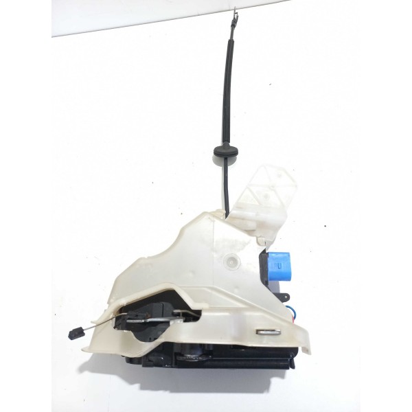 Fechadura Porta Traseira Lado Direito Vw Jetta 2009