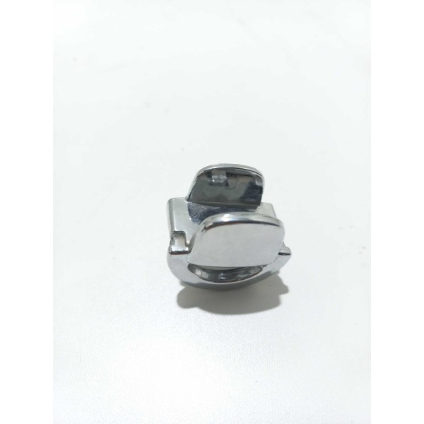 Gancho Fixação Porta Malas Vw Jetta 2009